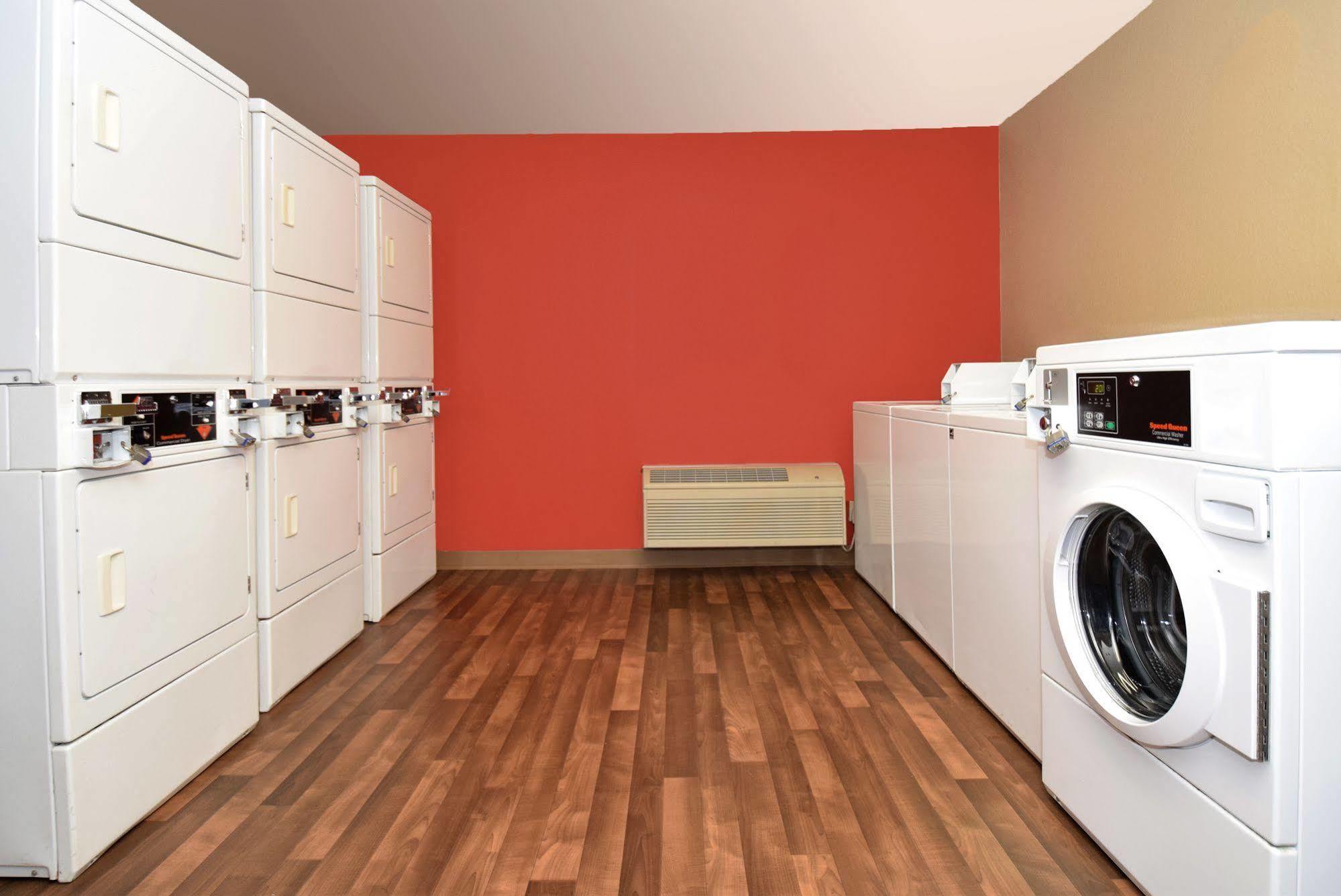 Extended Stay America Select Suites - Denver - Tech Center - Central Greenwood Village Εξωτερικό φωτογραφία